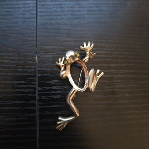 Gold Frog Brooch